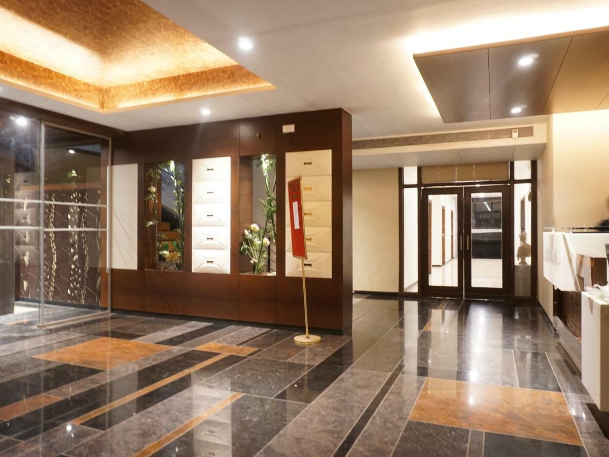 Palette Four Seasons Recreation Resort ジャルガオン エクステリア 写真