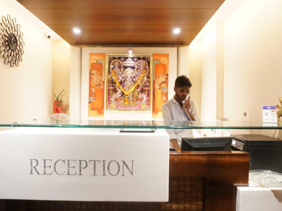 Palette Four Seasons Recreation Resort ジャルガオン エクステリア 写真