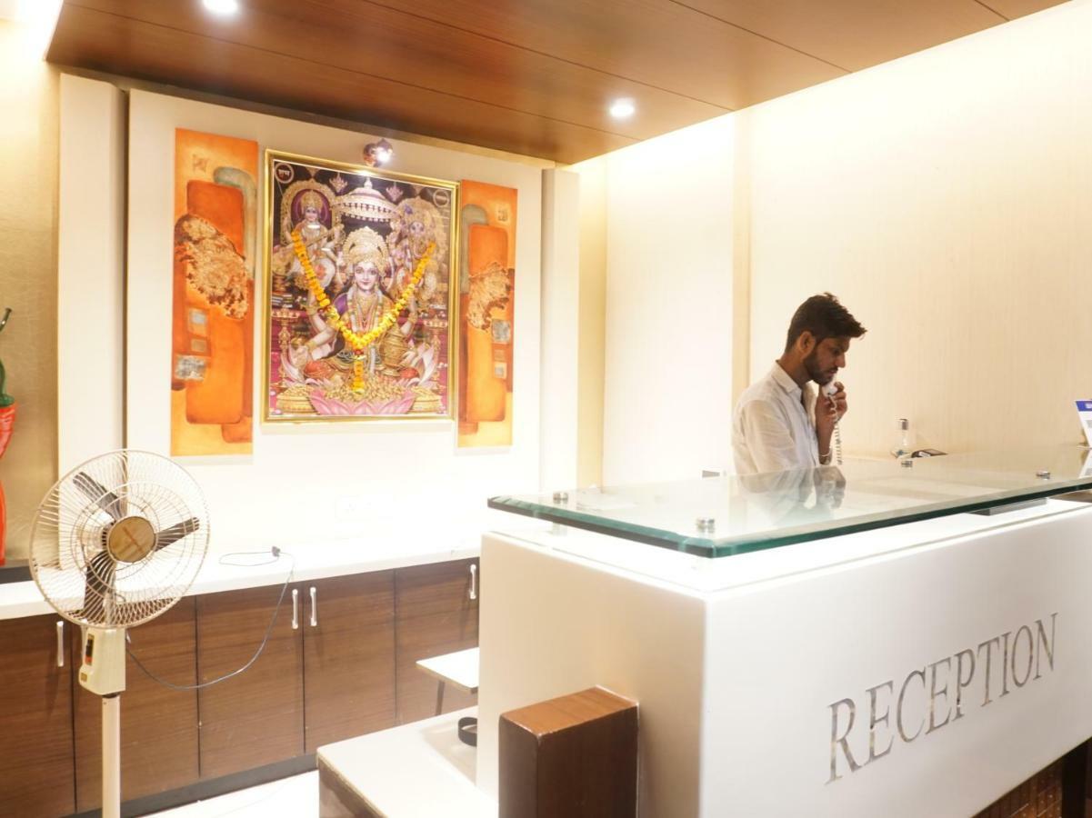 Palette Four Seasons Recreation Resort ジャルガオン エクステリア 写真